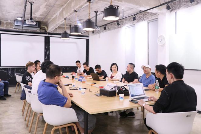 从0到1搭建社媒团队与抖音营销起步 新物种Club闭门会笔记·第④期深度复盘